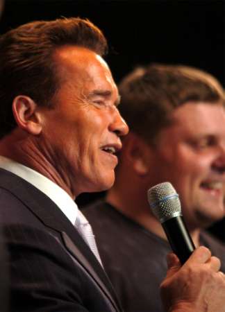 What rhymes with Schwarzenegger?