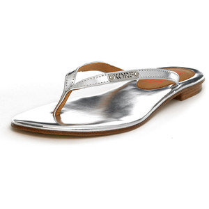Michael Kors Winnie Thong Sandals in Silver Metallic