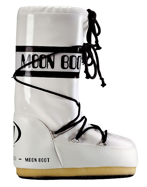 The White Moon Boot from Tecnica!  Manolo adores!